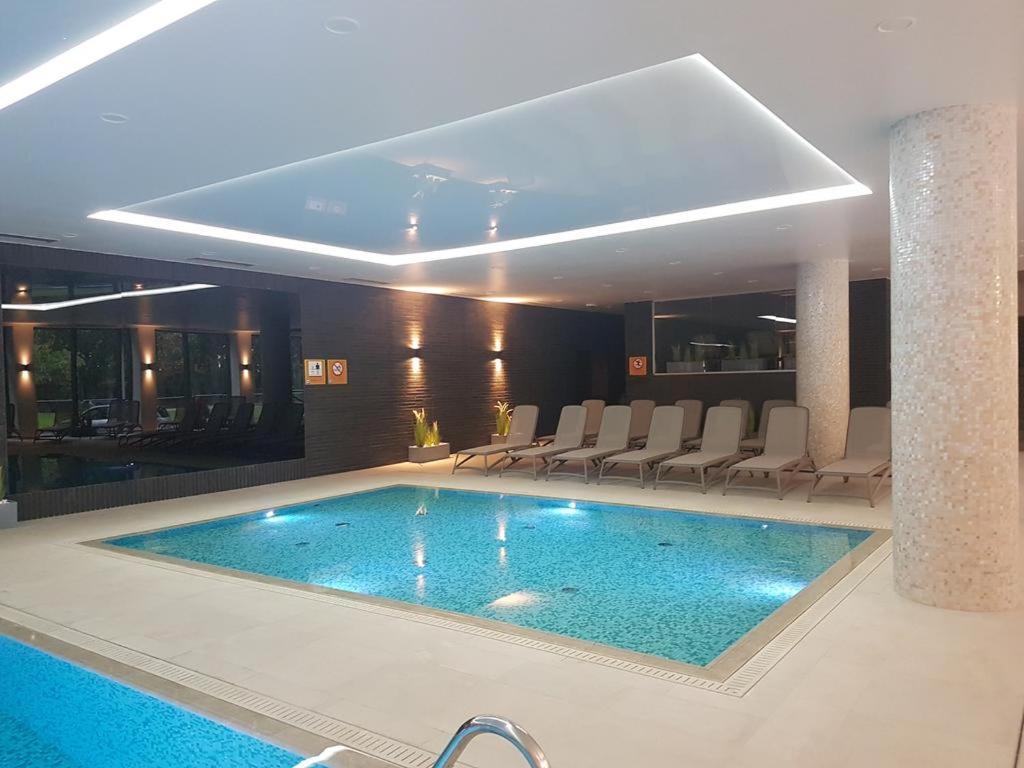 Nadmorskie Tarasy - Apartament D213 Z Garazem I Rowerami Kolobrzeg Ngoại thất bức ảnh
