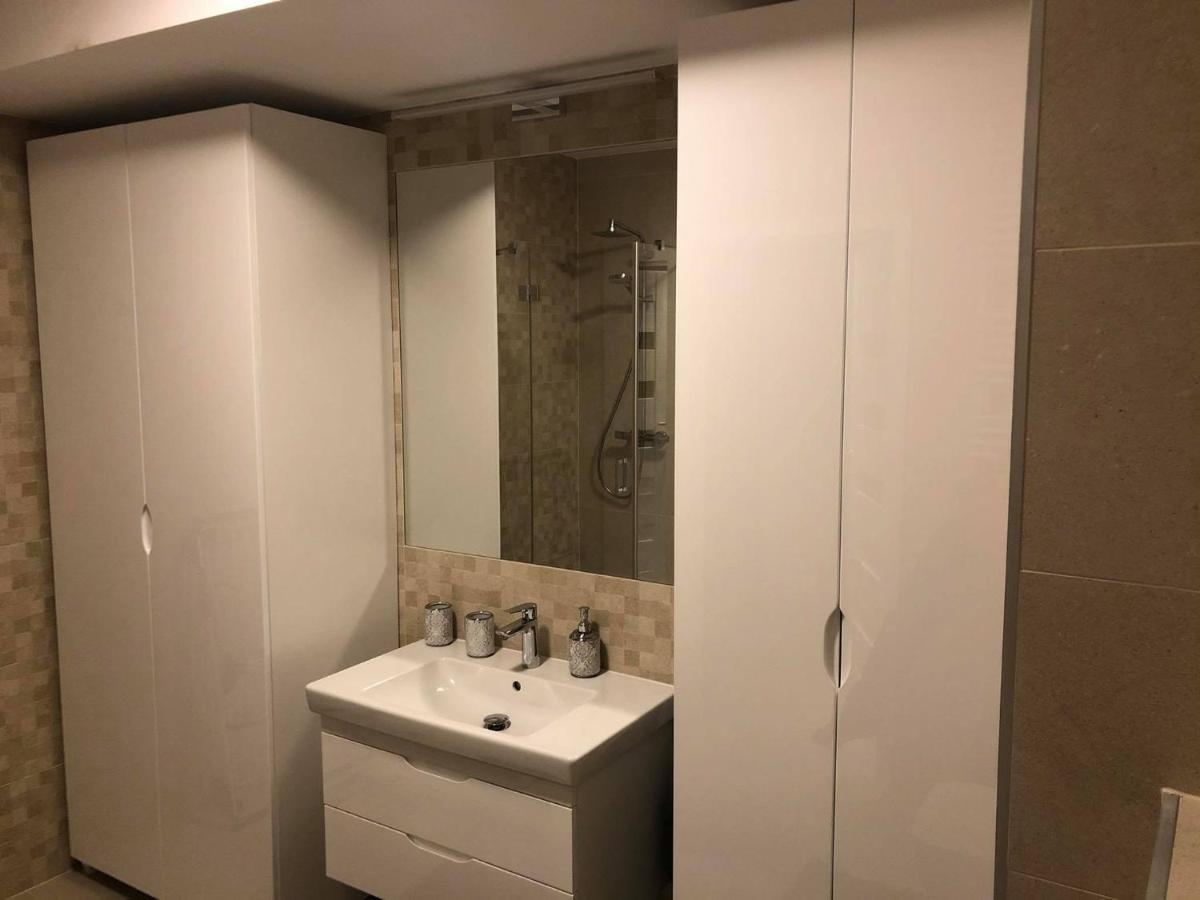 Nadmorskie Tarasy - Apartament D213 Z Garazem I Rowerami Kolobrzeg Ngoại thất bức ảnh